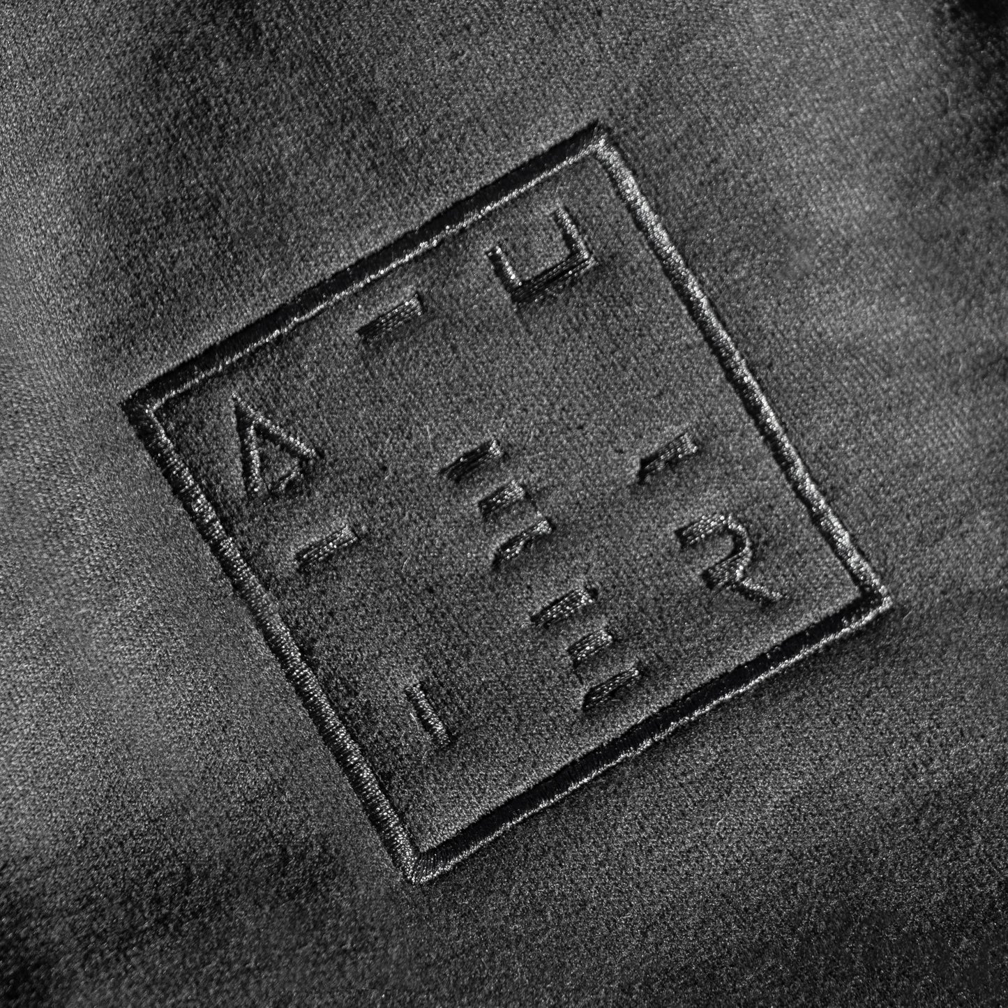Logo Sweatshirt | Phantom Black